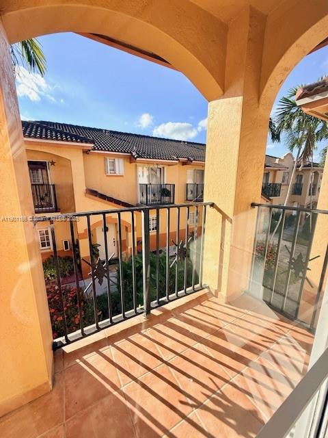 GARDENGATE TOWNHOMES I CO - Residential Lease