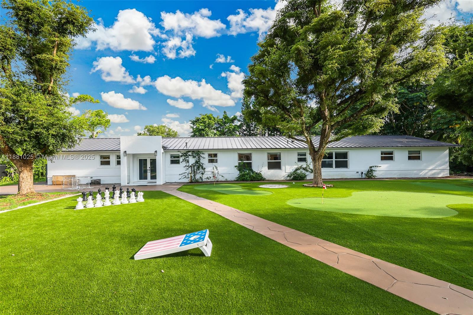 SO MIAMI GDN HEIGHTS - Residential