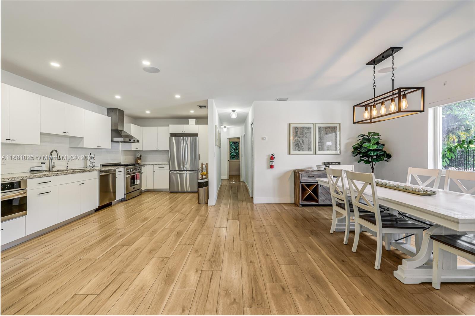 SO MIAMI GDN HEIGHTS - Residential