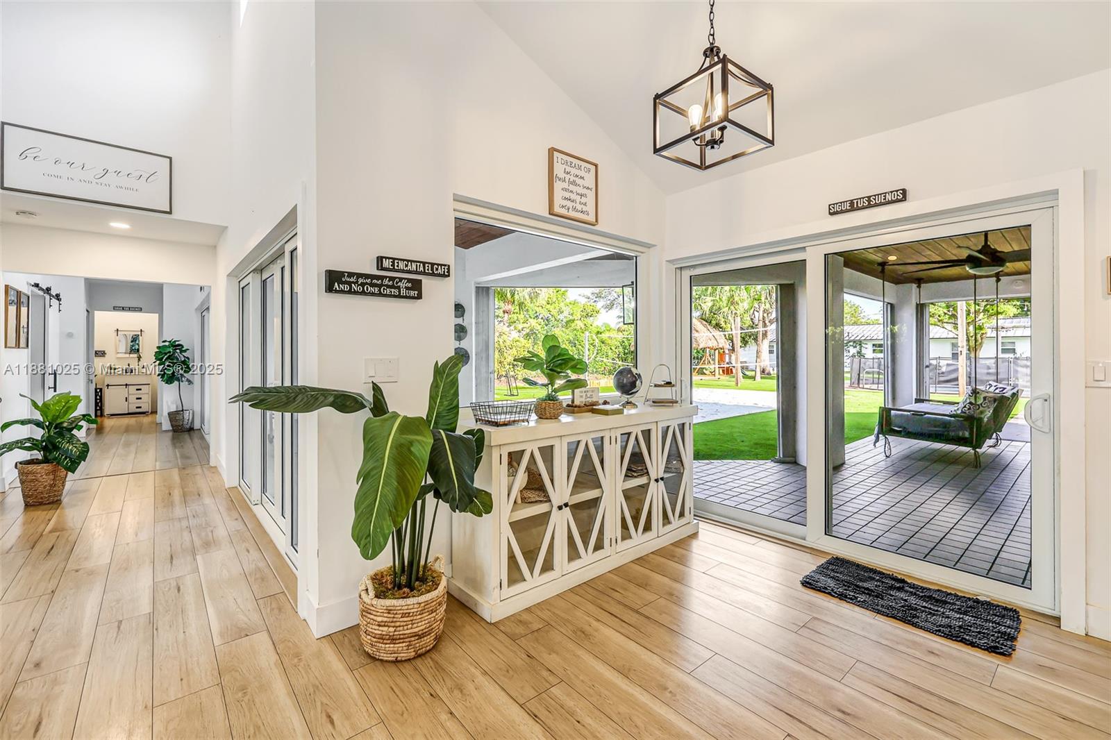 SO MIAMI GDN HEIGHTS - Residential