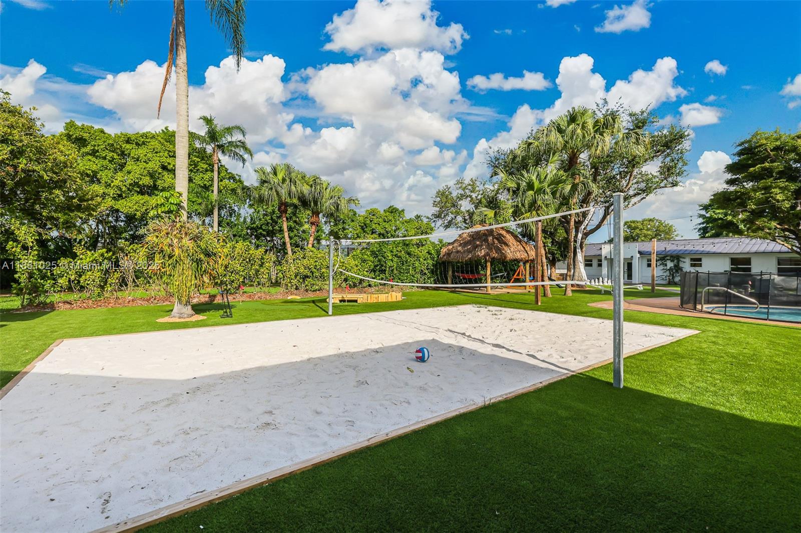 SO MIAMI GDN HEIGHTS - Residential