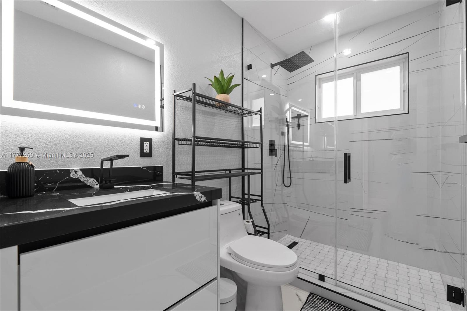 TROPICAL GARDENS ESTATES - Residential