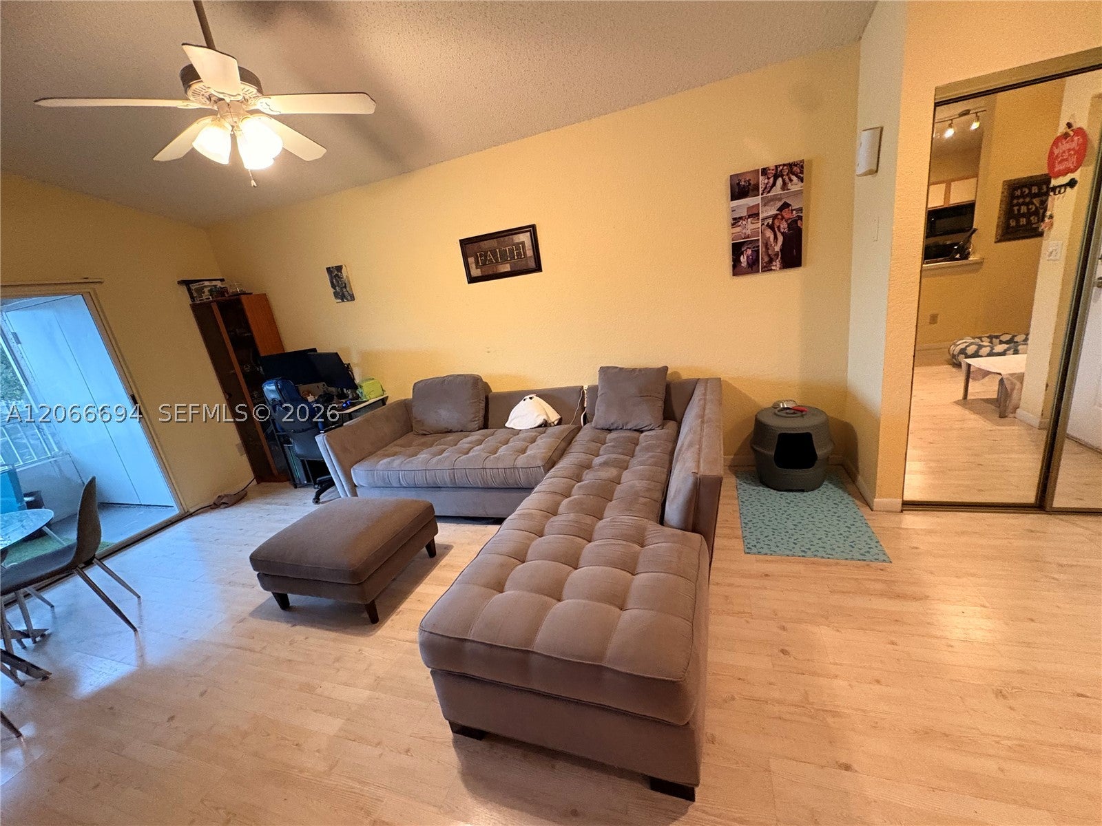 2880 N Oakland Forest Dr