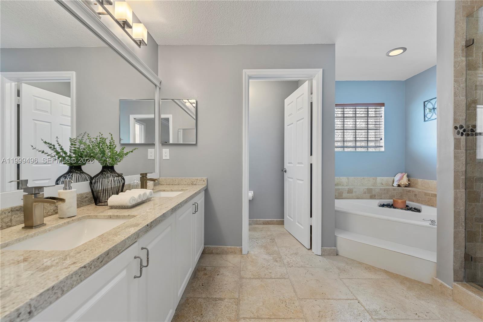 PELICAN BAY AT OLD CUTLER - Residential