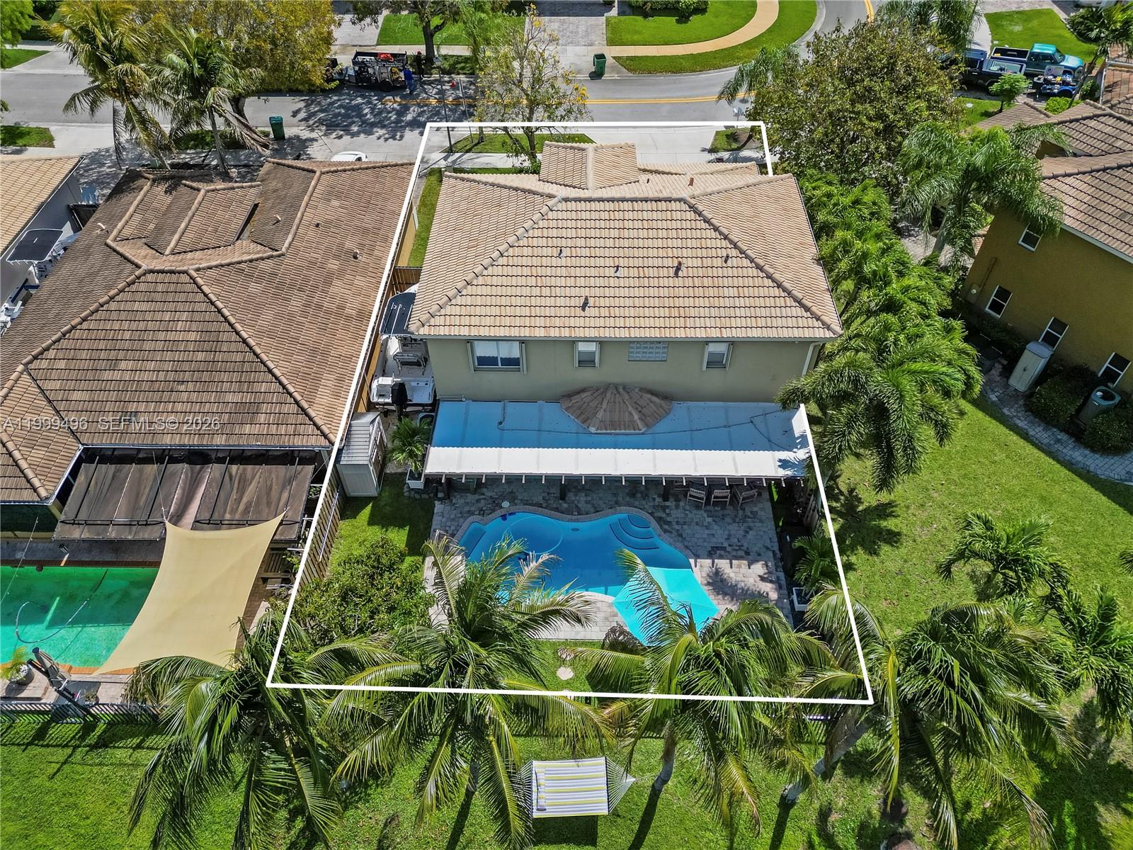 PELICAN BAY AT OLD CUTLER - Residential