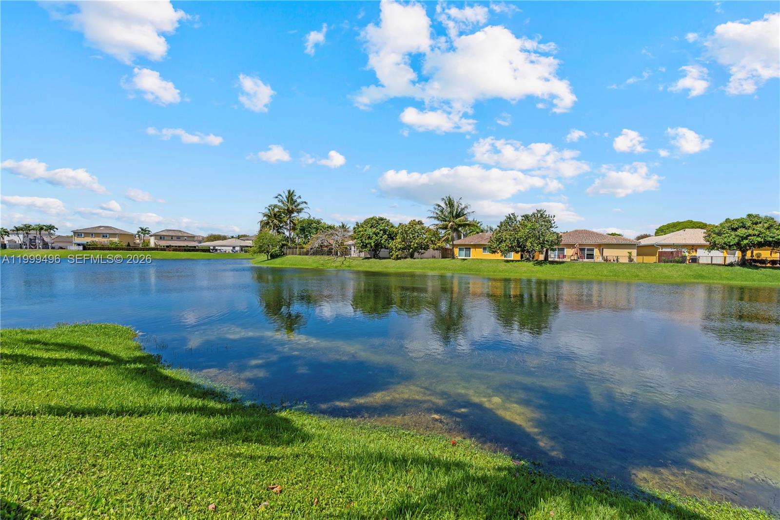 PELICAN BAY AT OLD CUTLER - Residential