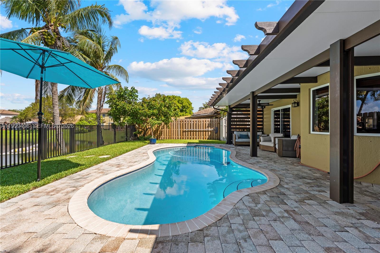 PELICAN BAY AT OLD CUTLER - Residential