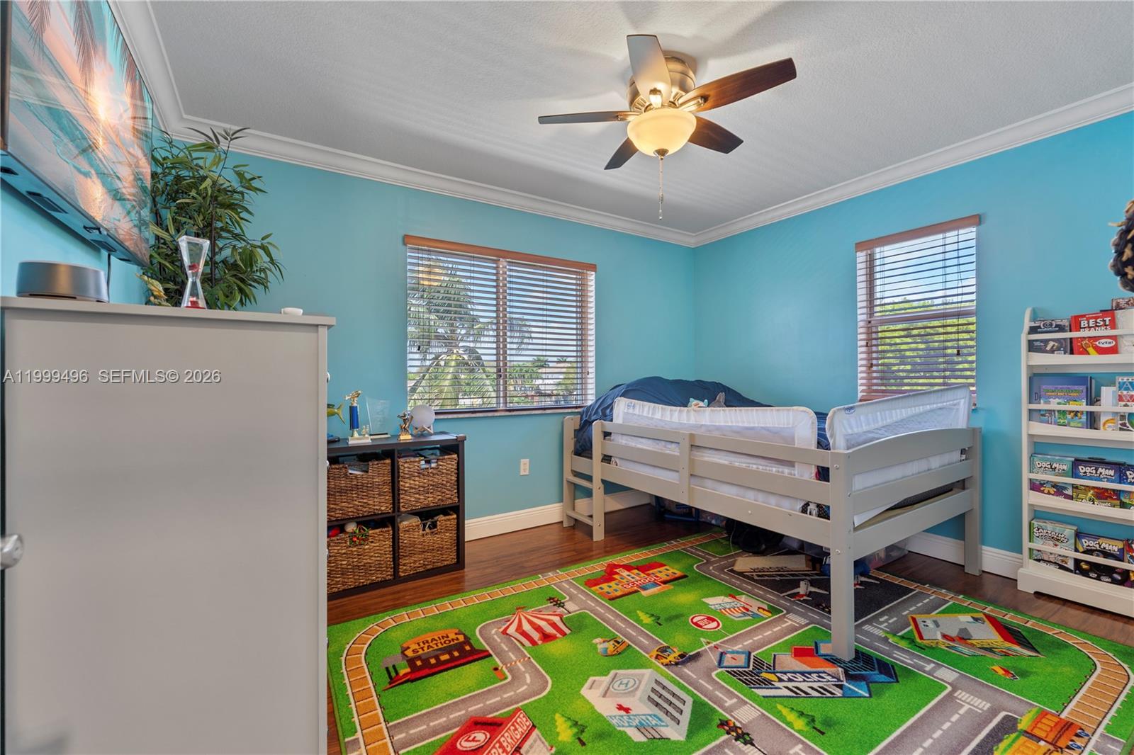 PELICAN BAY AT OLD CUTLER - Residential