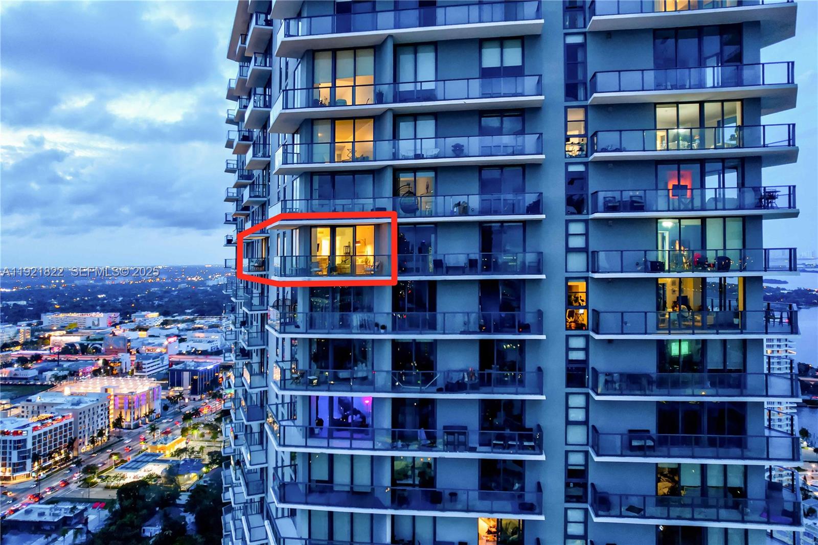 PARAISO BAYVIEWS CONDO - Residential