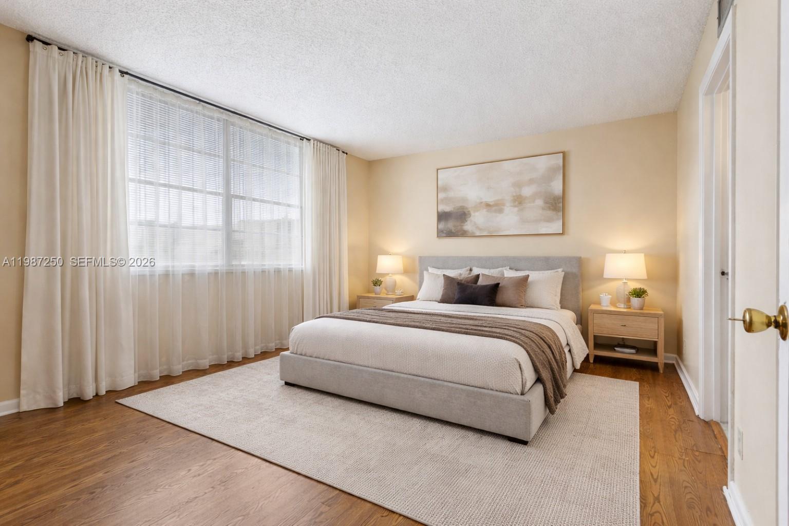 9 OF PALM SPRINGS 2 CONDO - Residential Lease