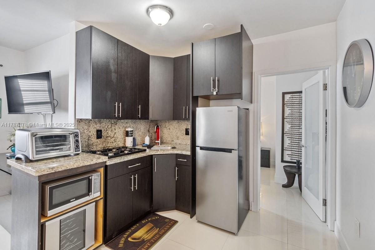 335 Ocean Dr 310