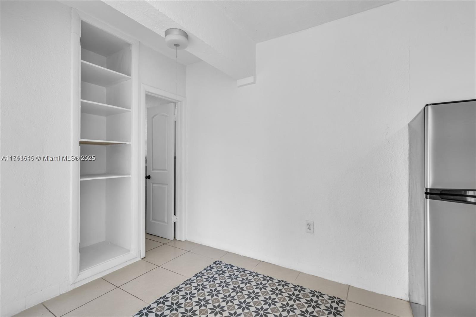 PL OF HOME ACRES - Residential Lease