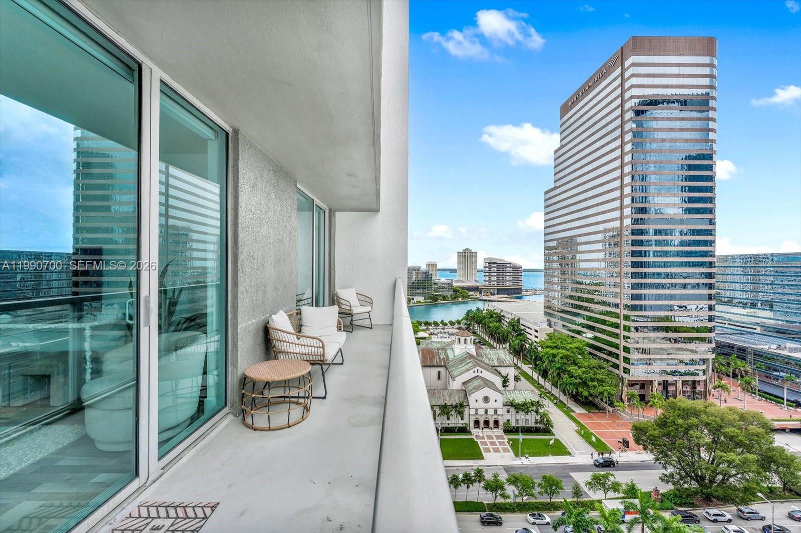500 BRICKELL EAST CONDO - Residential