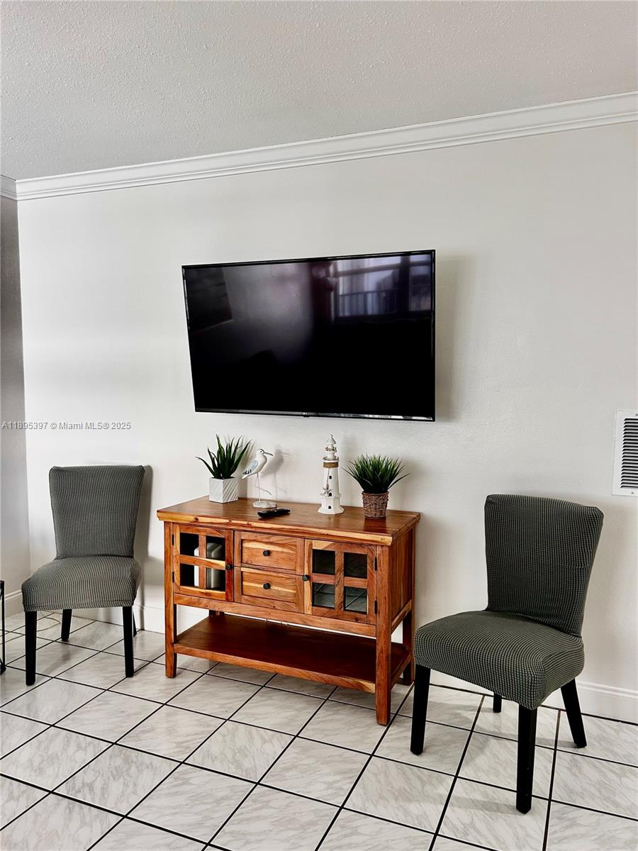 WATERWAY @ HOLLYWOOD BEAC - Residential Lease