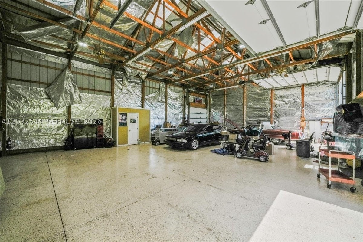 6483 SE 88 ST