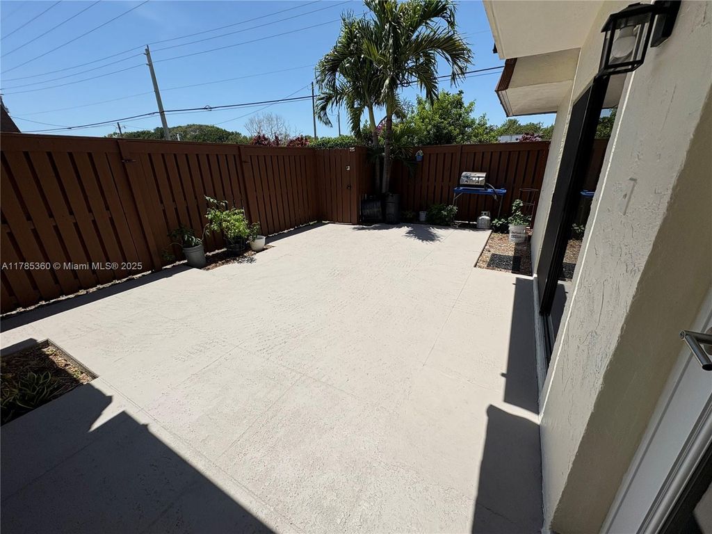 Photo of 3900 County Line Rd #10C, Tequesta, FL 33469 (MLS # A11785360)