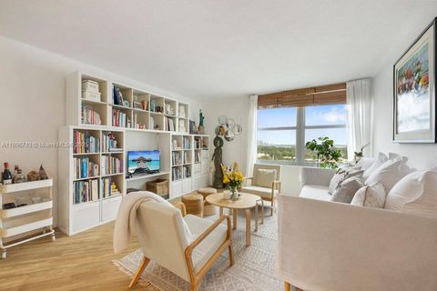 2899 Collins Ave 1638 Miami Beach FL 33140