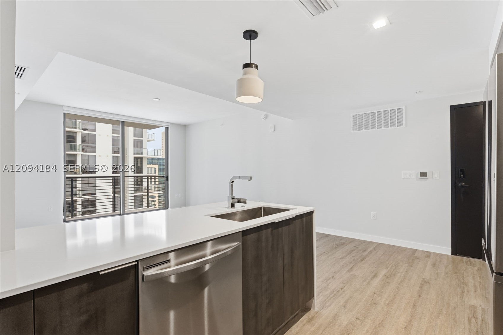697 N Miami Ave 1810