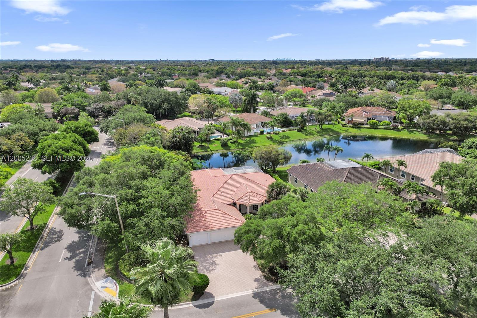 CHELSEA AT KENSINGTON - Residential