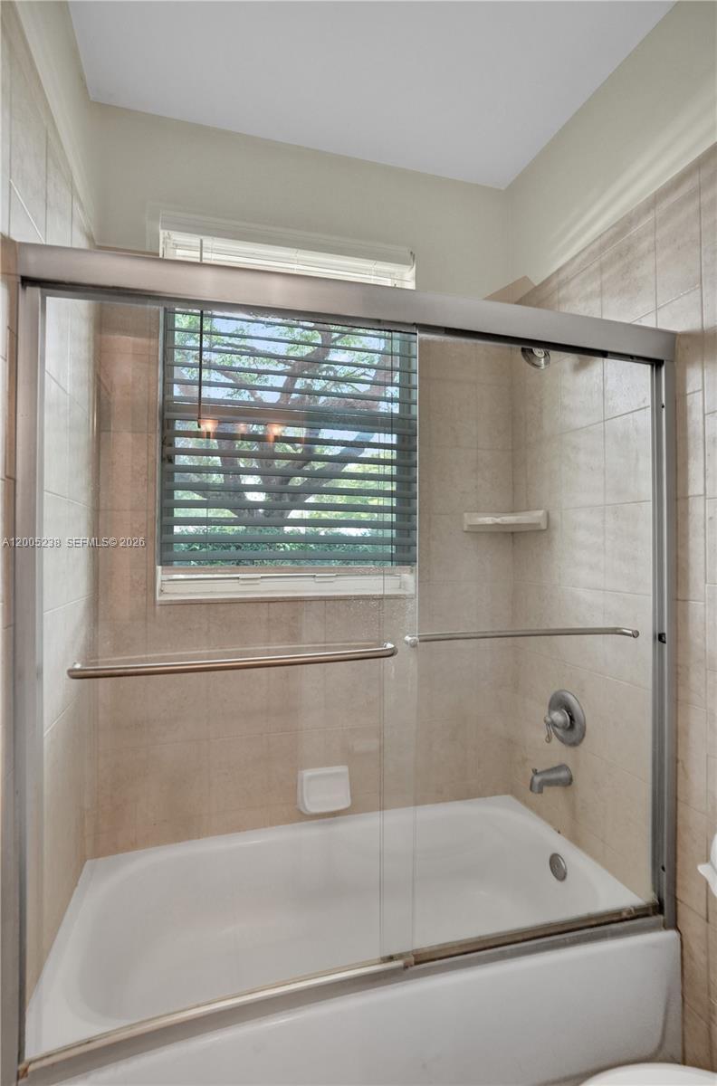 CHELSEA AT KENSINGTON - Residential