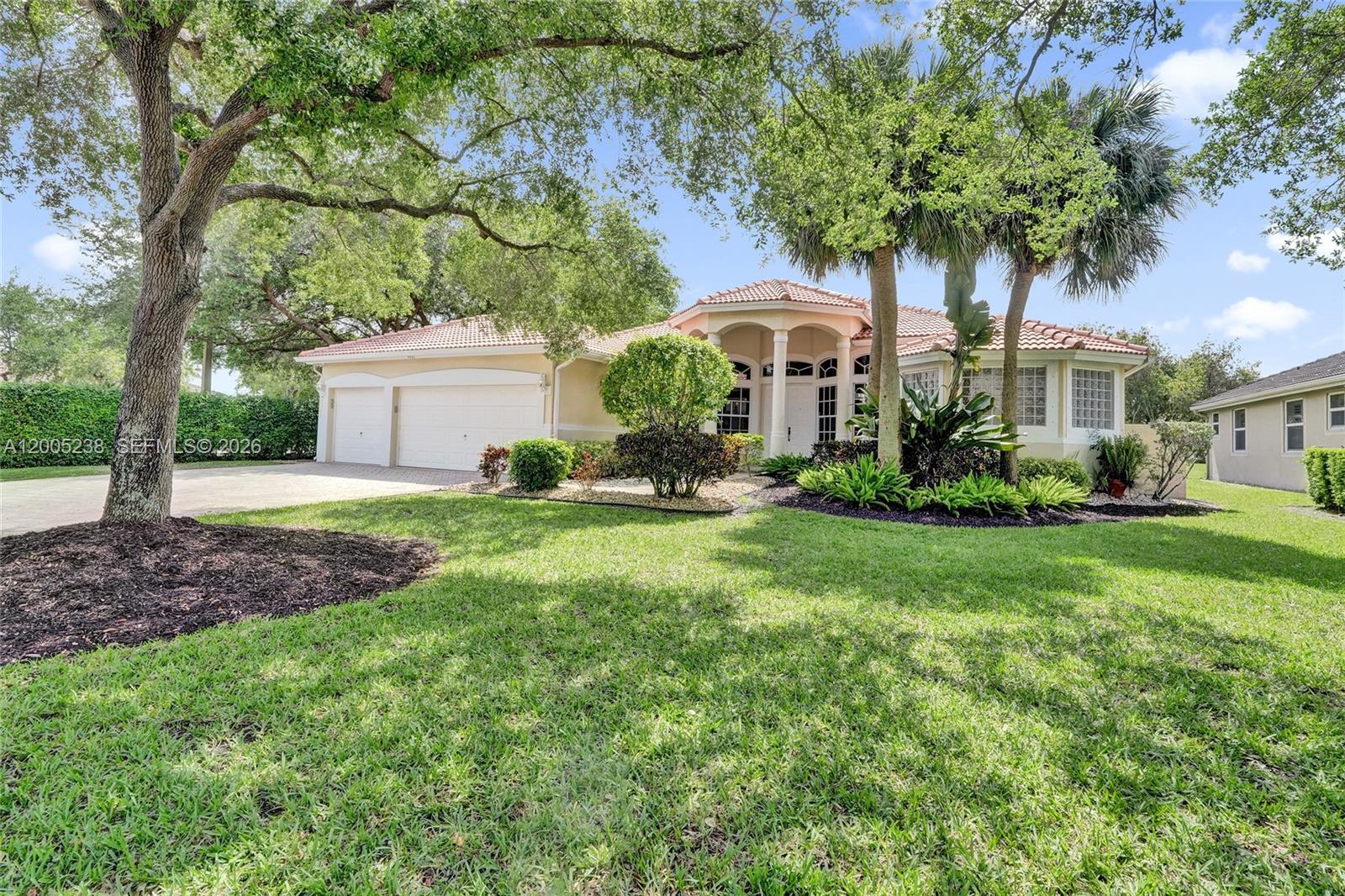 CHELSEA AT KENSINGTON - Residential