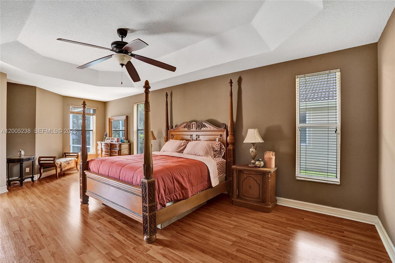 CHELSEA AT KENSINGTON - Residential