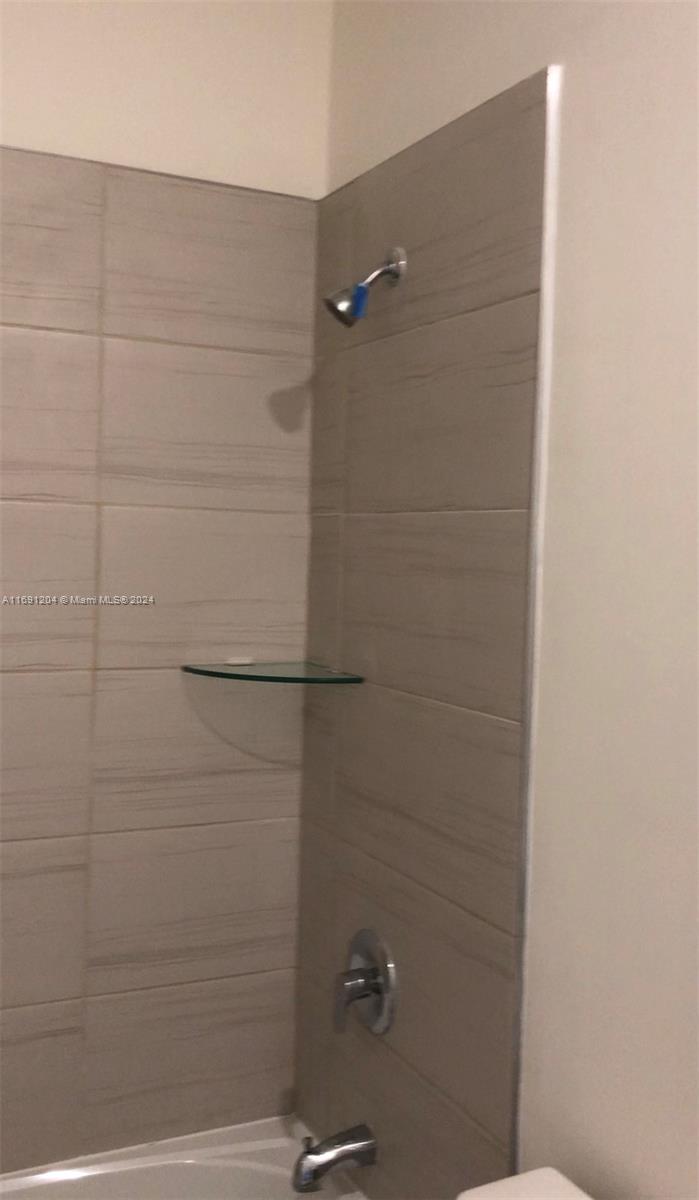 GRAND BAY SOUTH TOWNHOMES - Residential