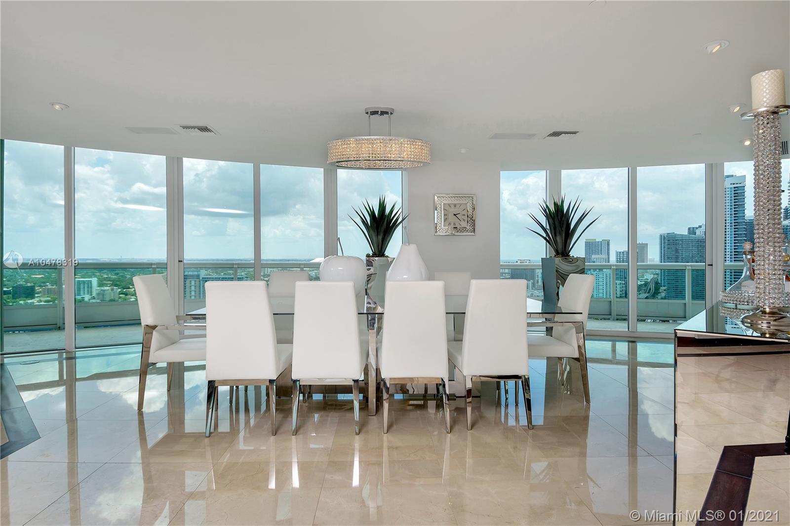 SANTA MARIA CONDO - Residential