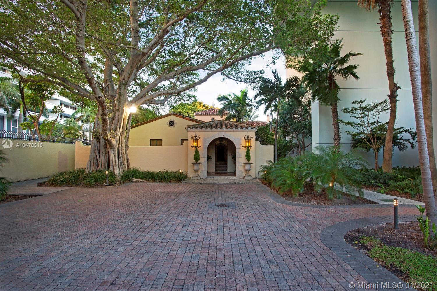 SANTA MARIA CONDO - Residential