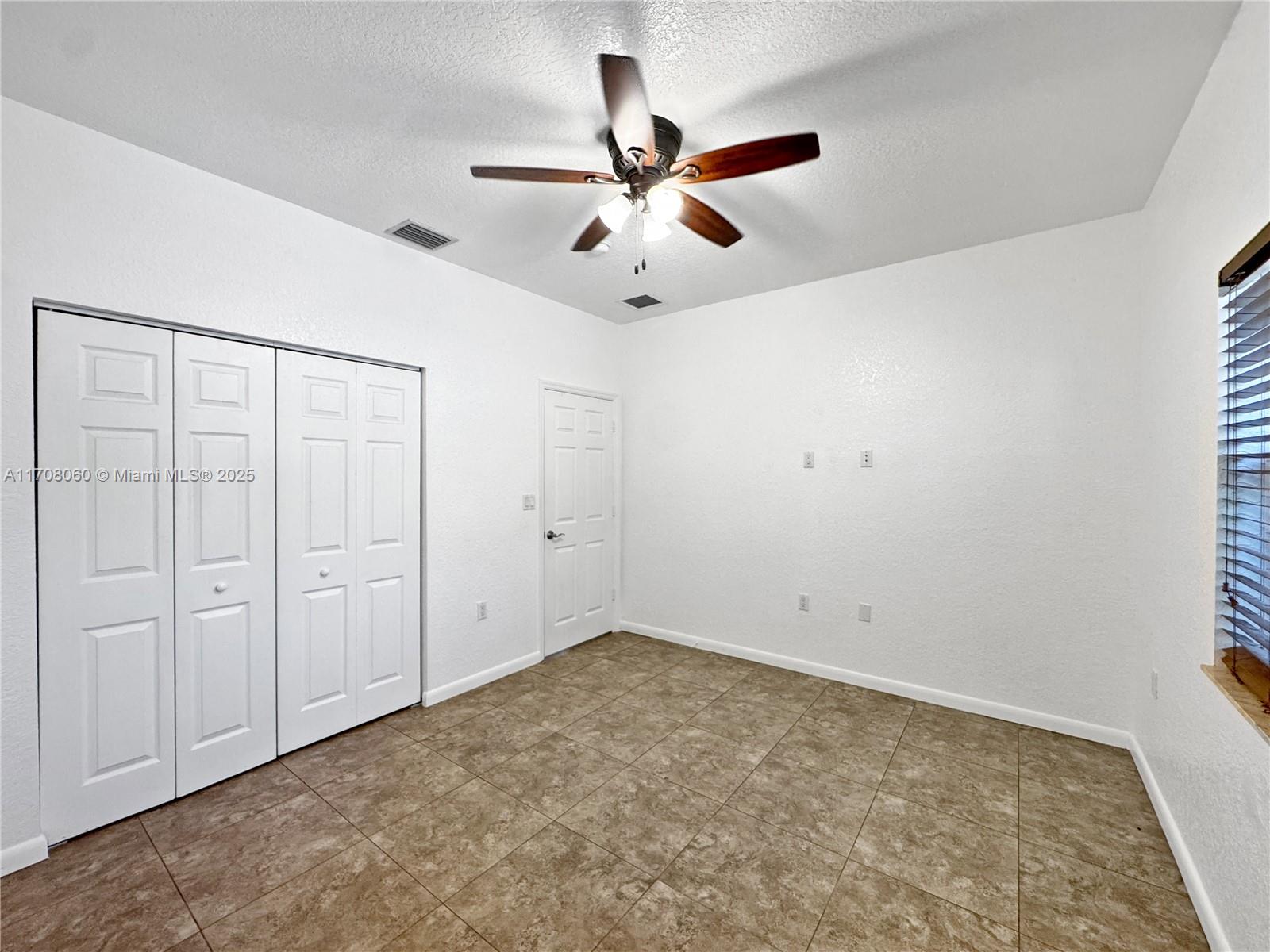 DANIA HEIGHTS - Residential
