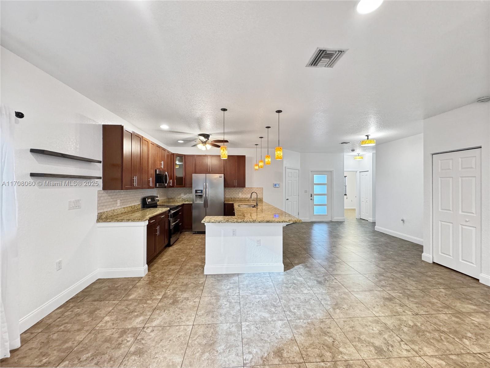 DANIA HEIGHTS - Residential