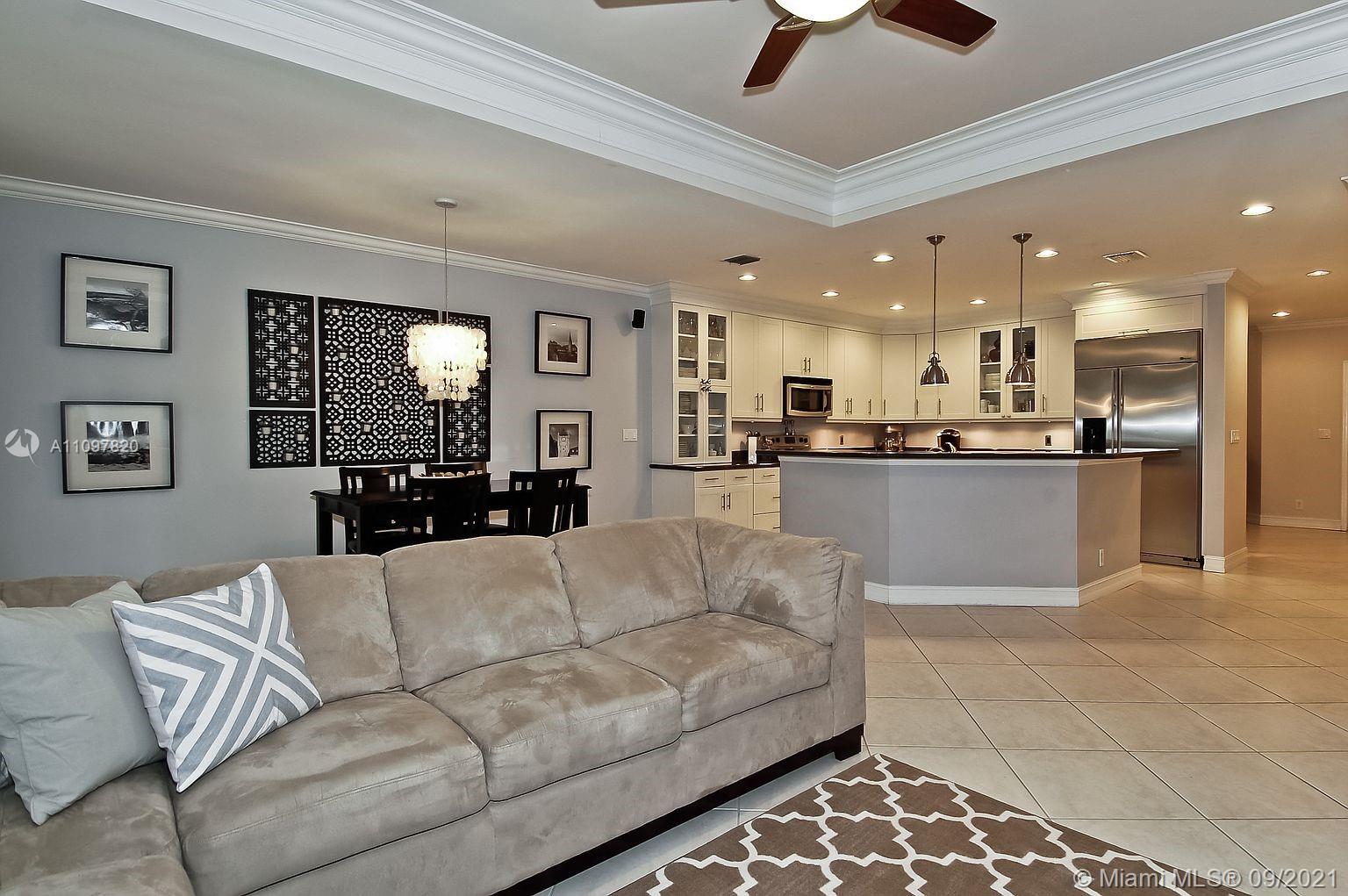 CORAL PALM VILLAGE - Residential