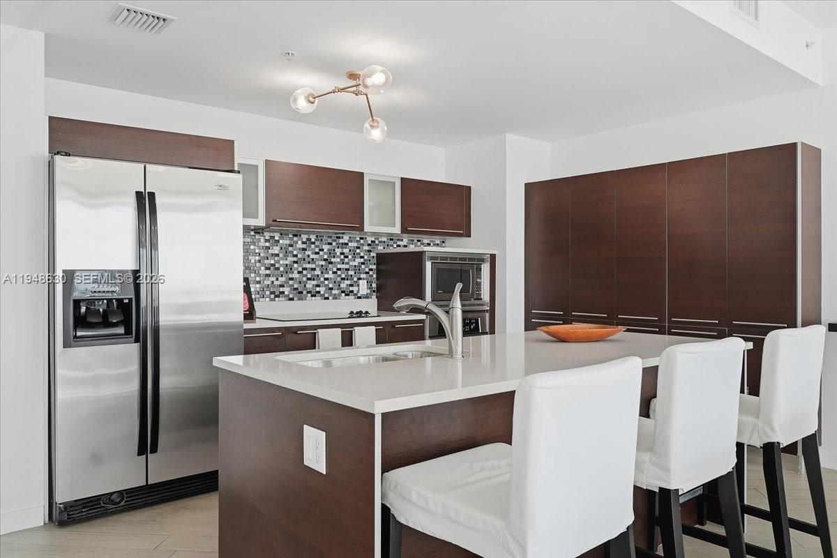 QUANTUM ON THE BAY CONDO - Residential