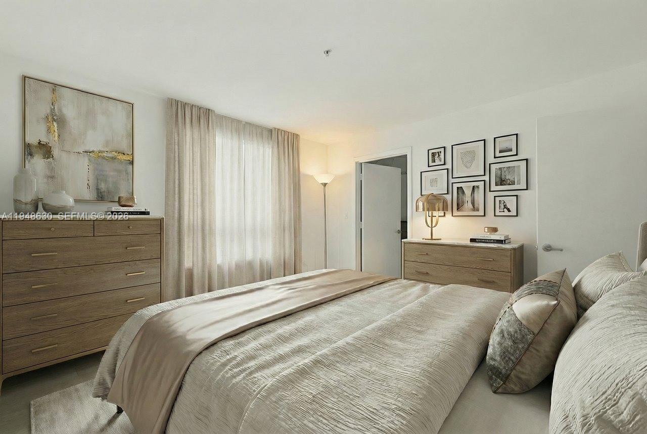 1900 N Bayshore Dr 1518