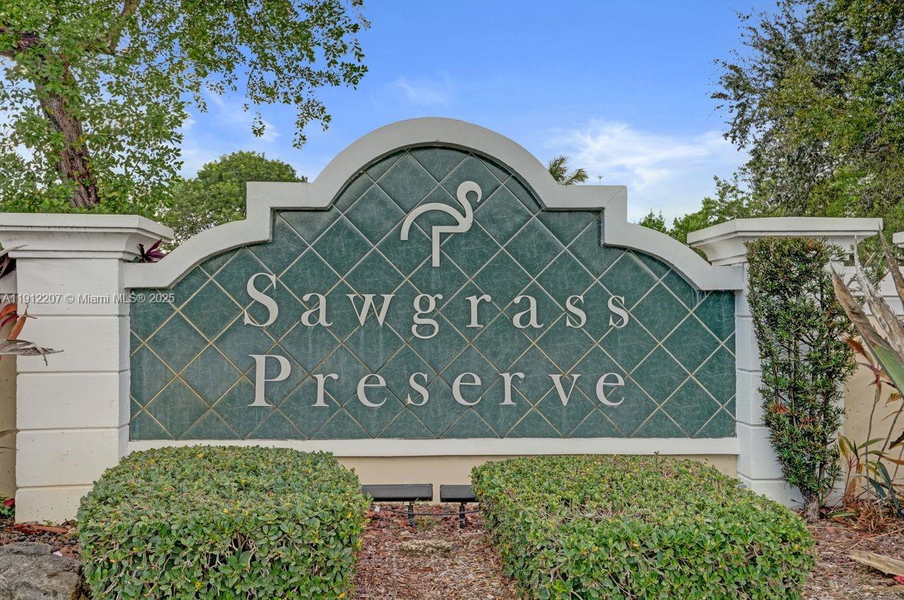 SAWGRASS PRESERVE - Residential