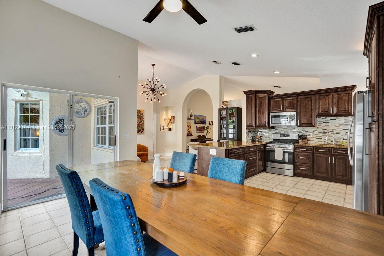 SAWGRASS PRESERVE - Residential