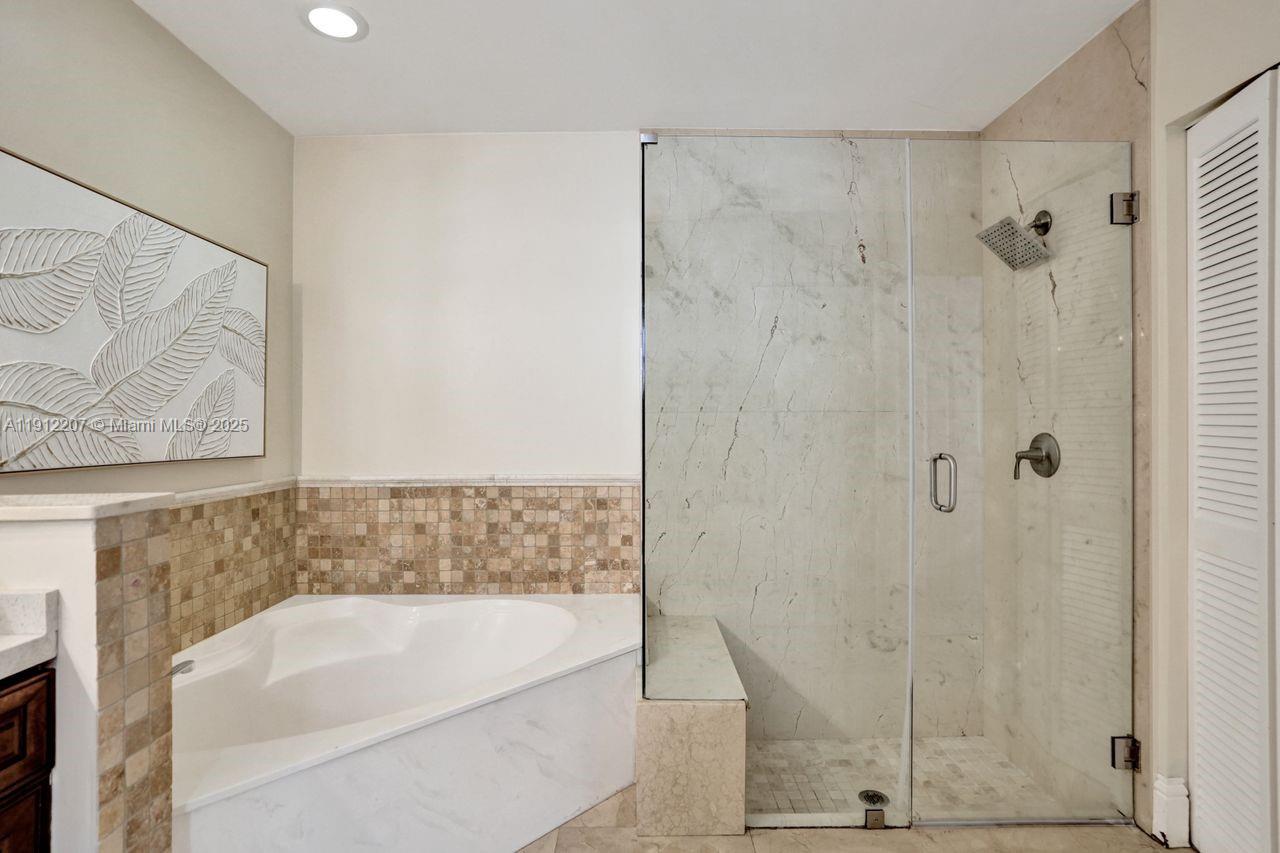 SAWGRASS PRESERVE - Residential