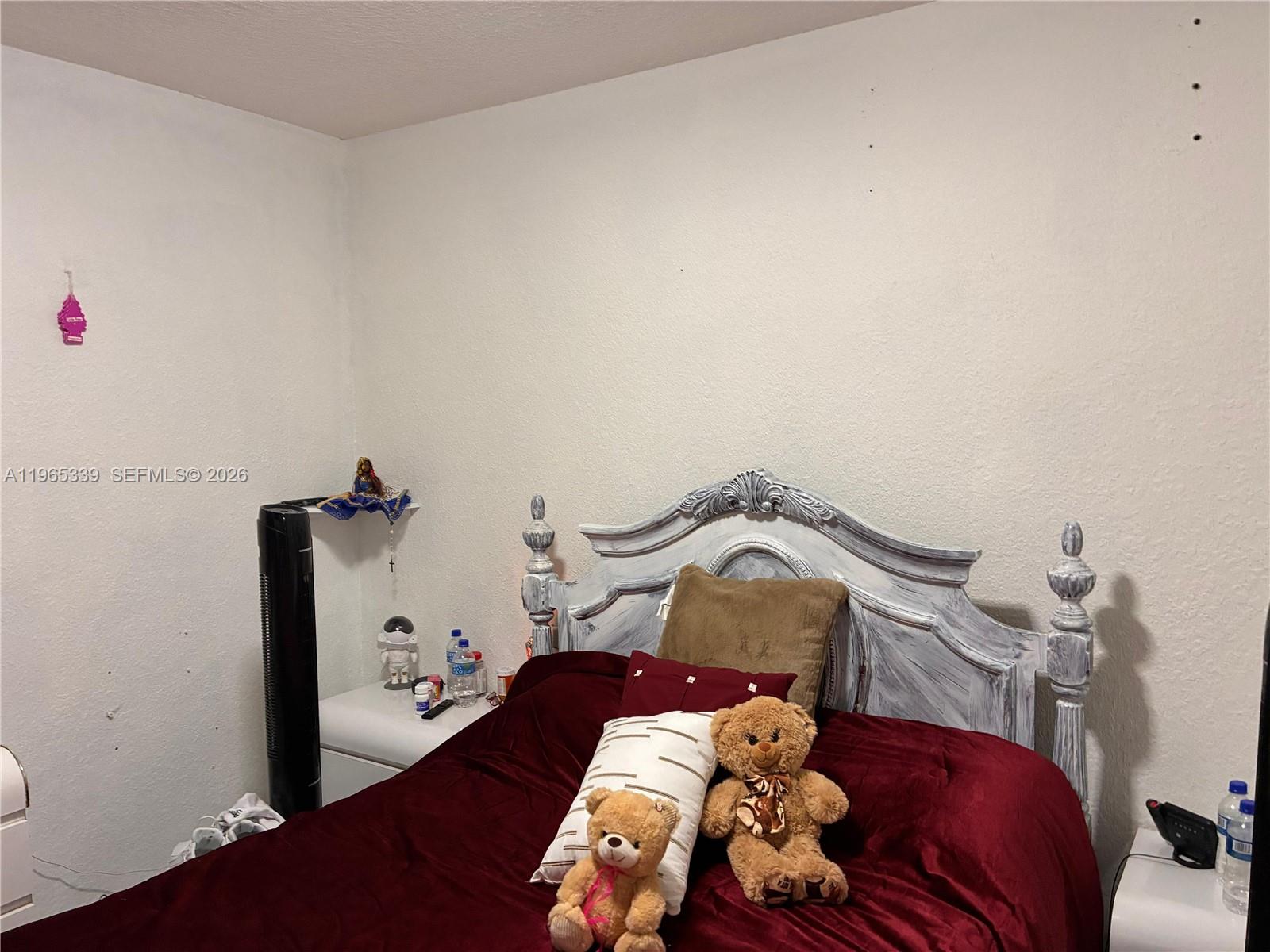 LOS ARBOLES CONDO - Residential