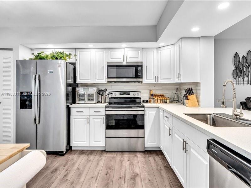 12500 SW 5th Ct 208M