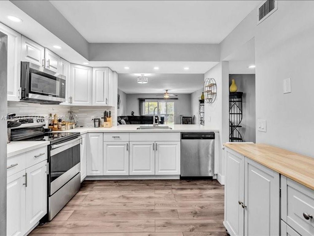 Photo of 12500 SW 5th Ct #208M, Pembroke Pines, FL 33027 (MLS # A11988315)