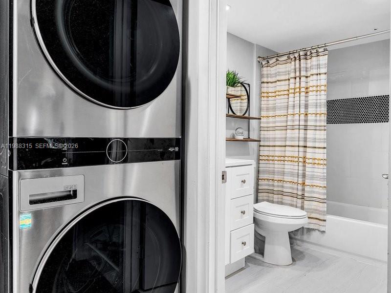 BUCKINGHAM EAST AT CENTUR - Residential