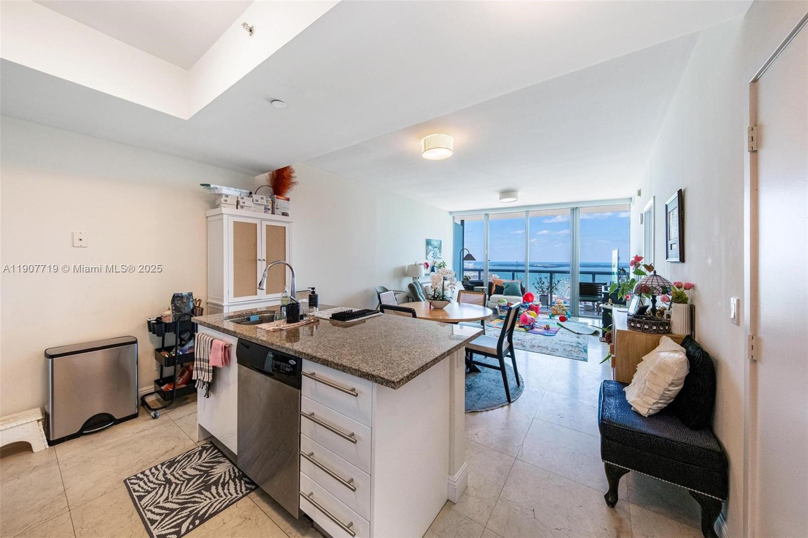 MARINABLUE CONDO - Residential Lease