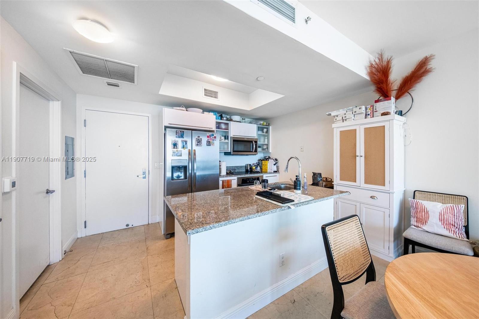 MARINABLUE CONDO - Residential Lease