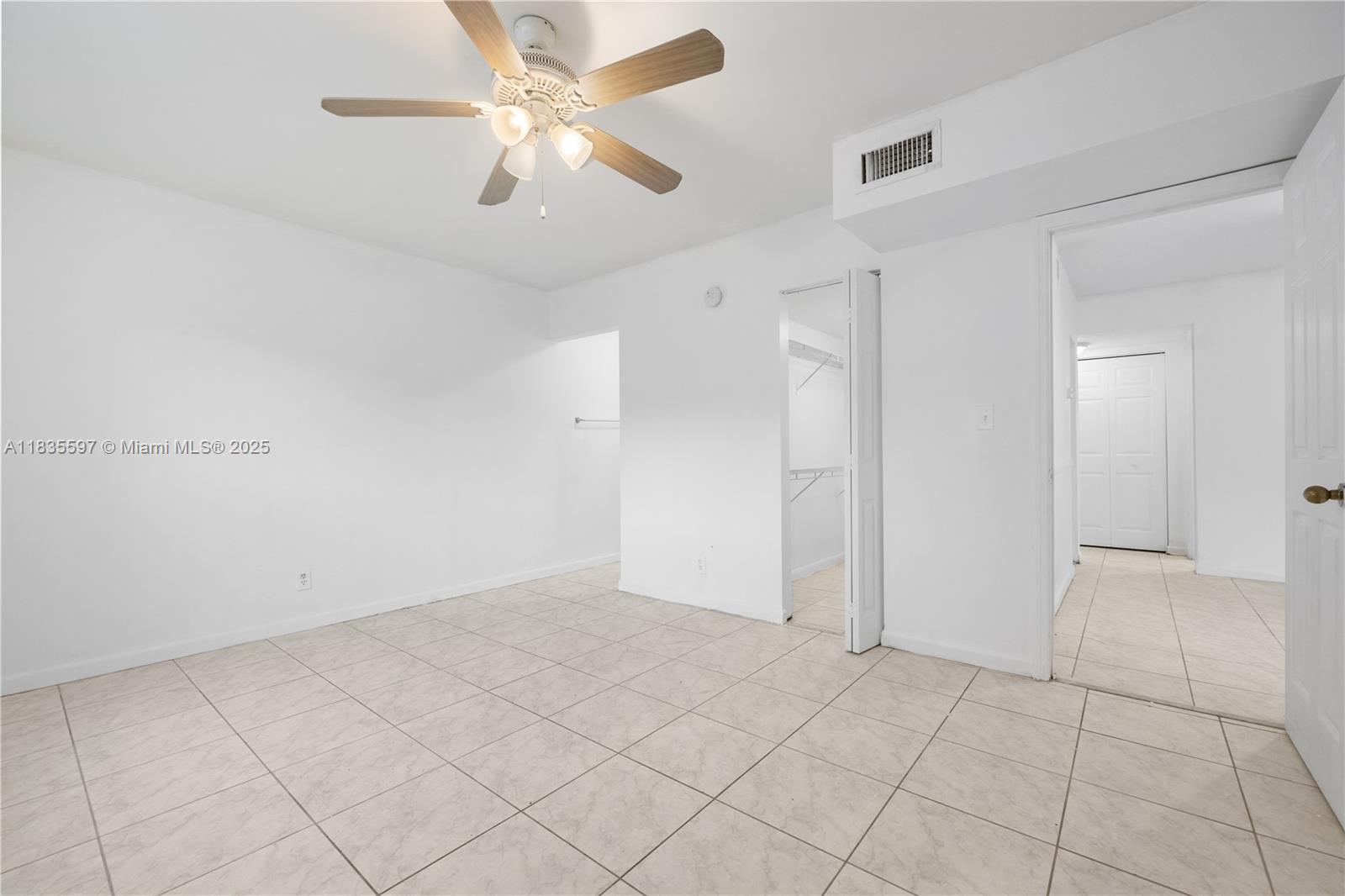 First-floor 1/1 unit in Lauderhill.
This charming 1-bedroom, 1-bath unit offers convenient ground-floor access and a spacious layout. A washer and dryer are included for added convenience. Ideal for tenants seeking rapid occupancy. The property is also available for purchase, with flexible seller financing options to accommodate a variety of buyer needs.
Tenant requirements include first month, last month, and security deposit. Easy to show Supra.