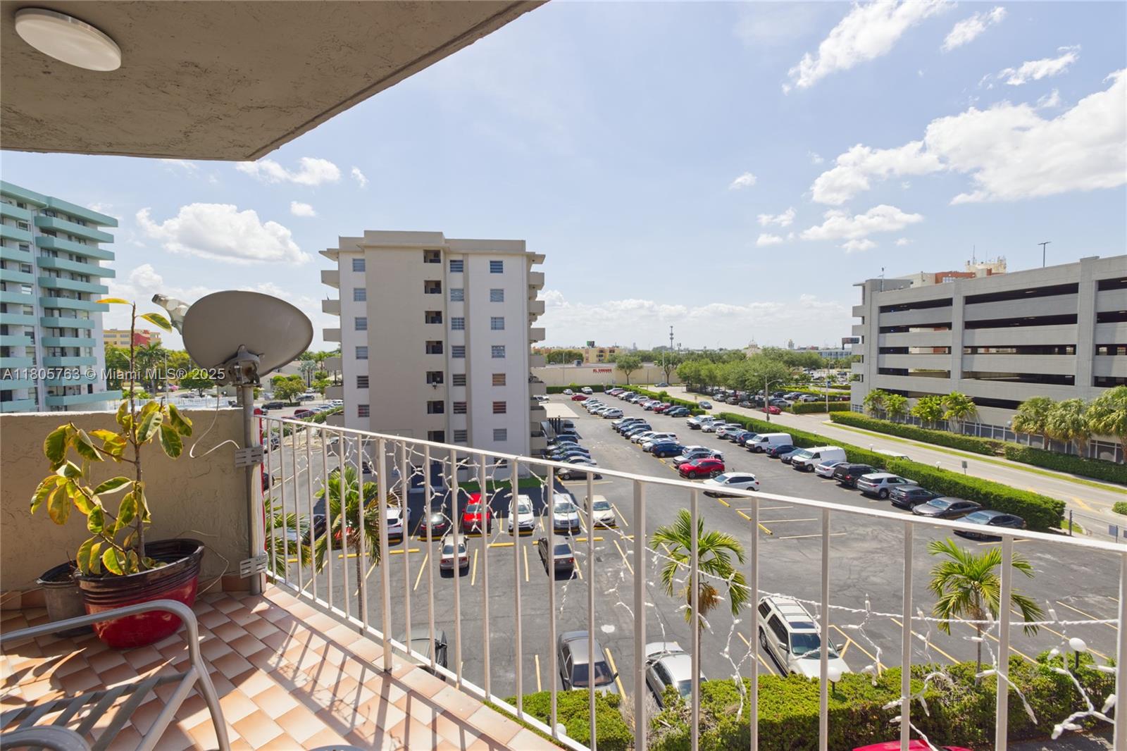 CASA DEL SOL CONDO - Residential