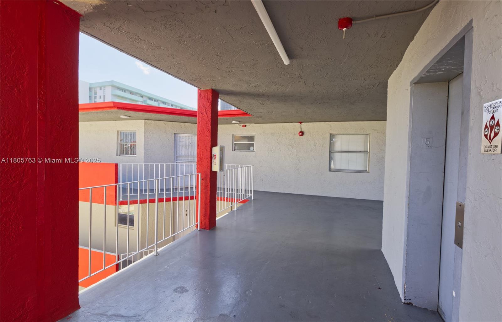 CASA DEL SOL CONDO - Residential