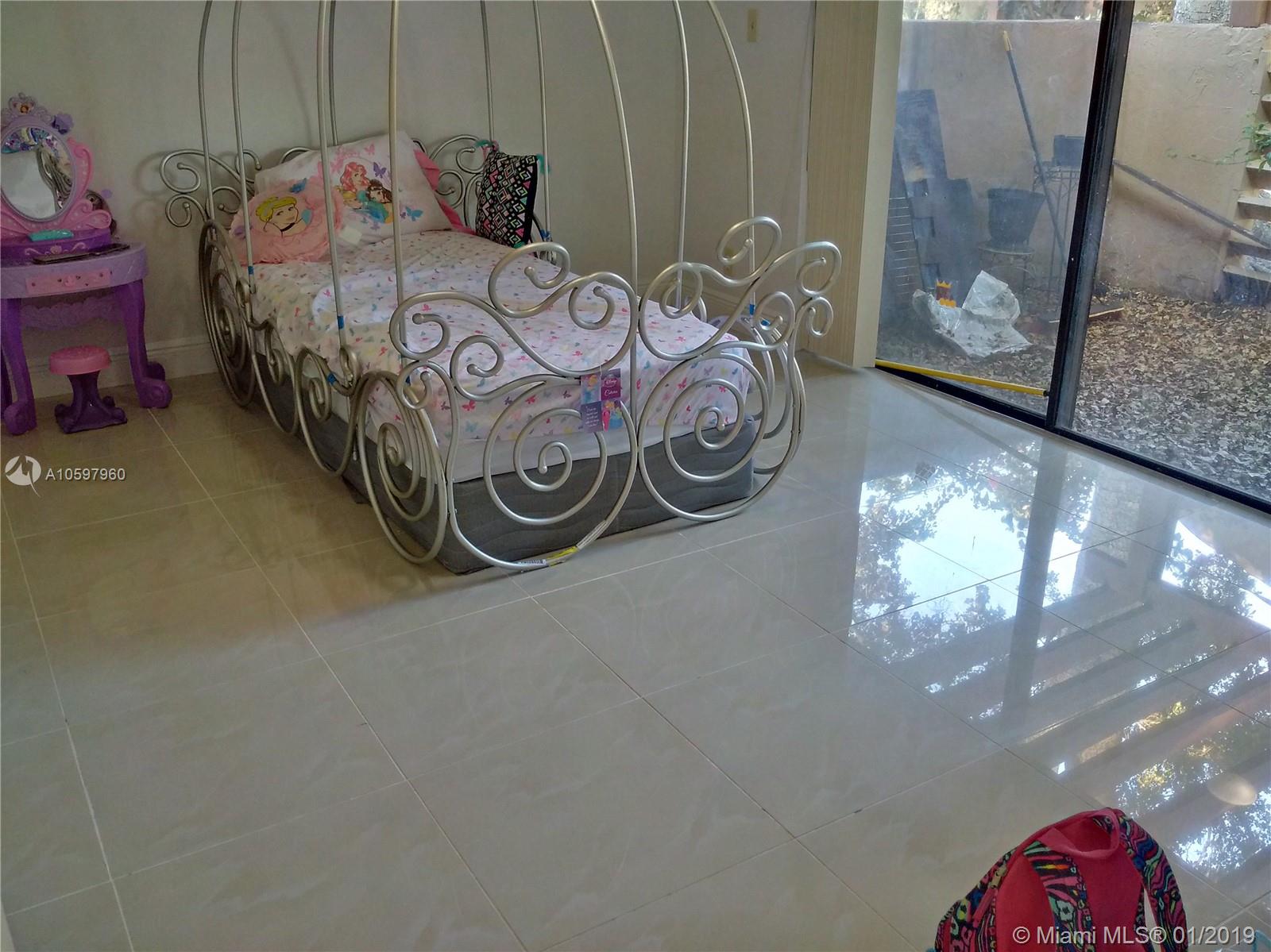 JACARANDA PARCEL 482 - Residential