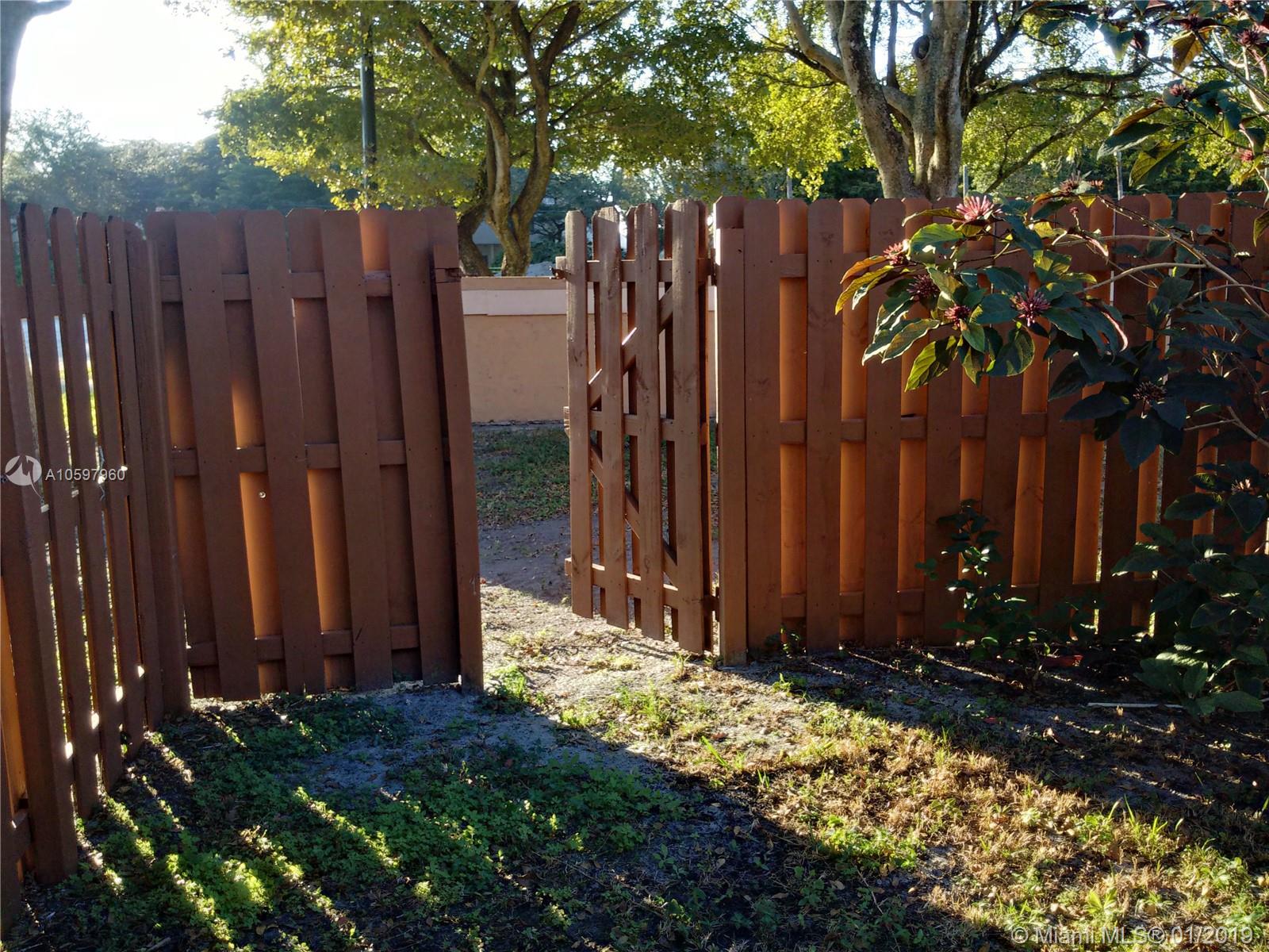 JACARANDA PARCEL 482 - Residential