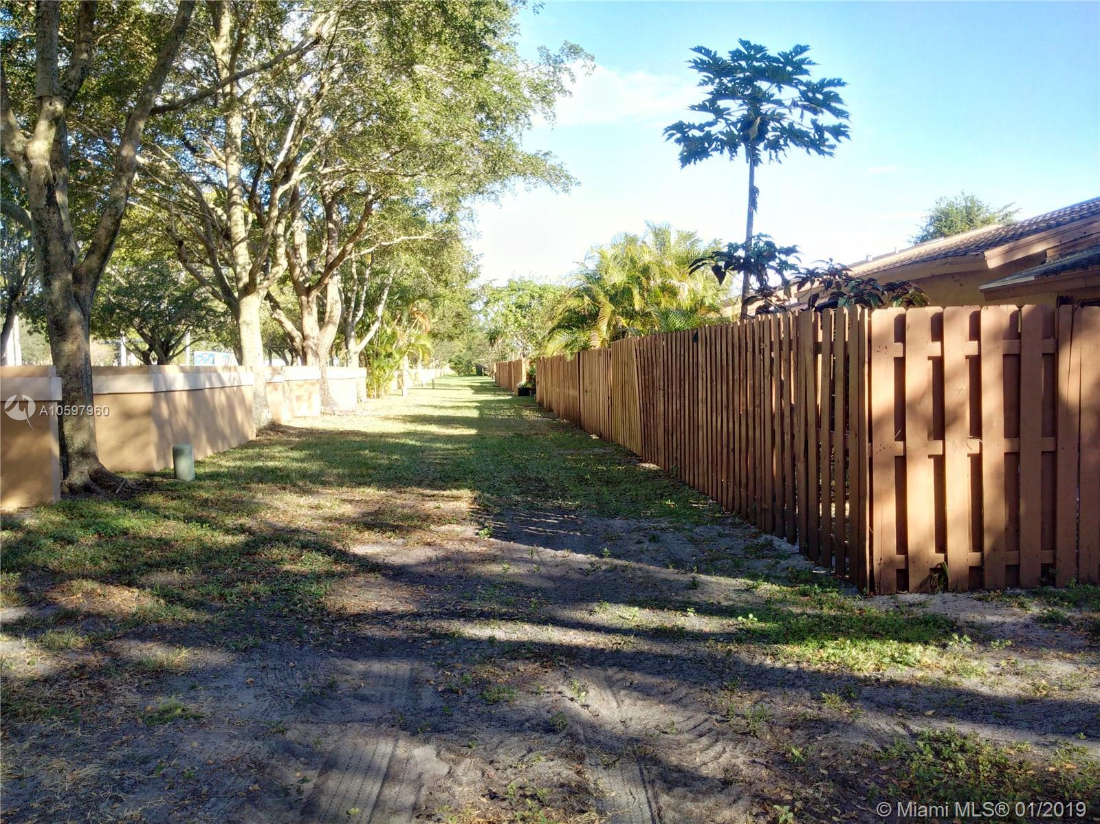 JACARANDA PARCEL 482 - Residential