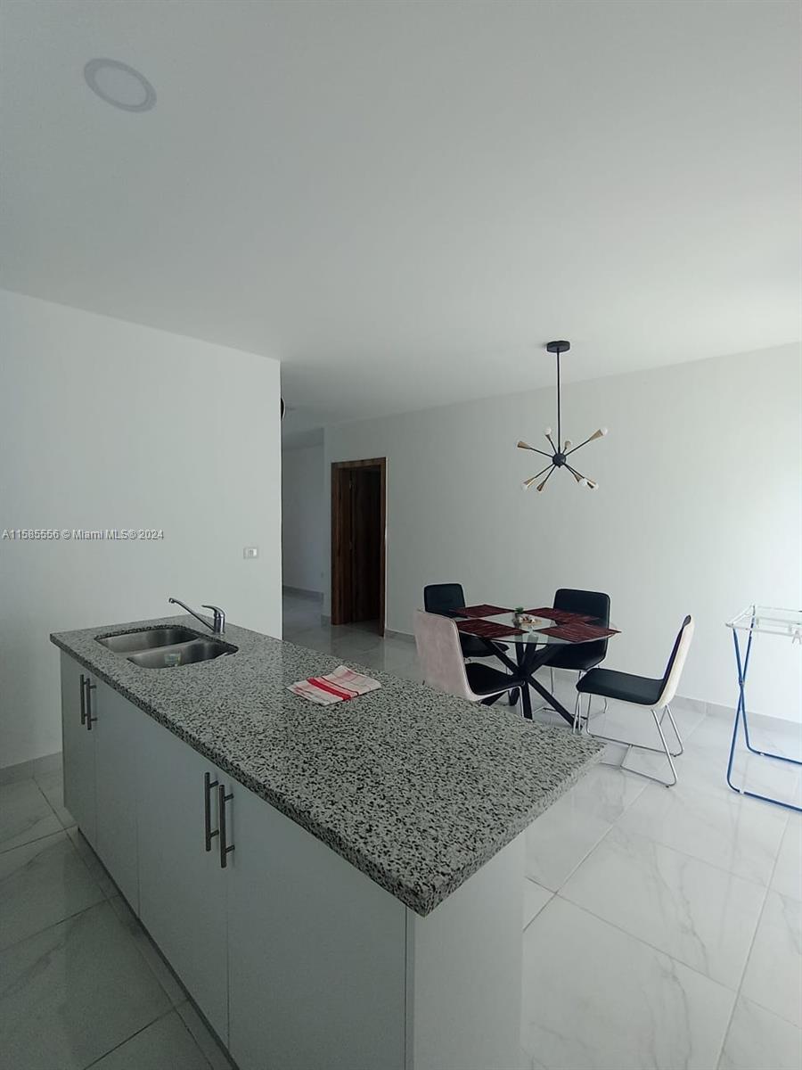 Sky Line - Residential